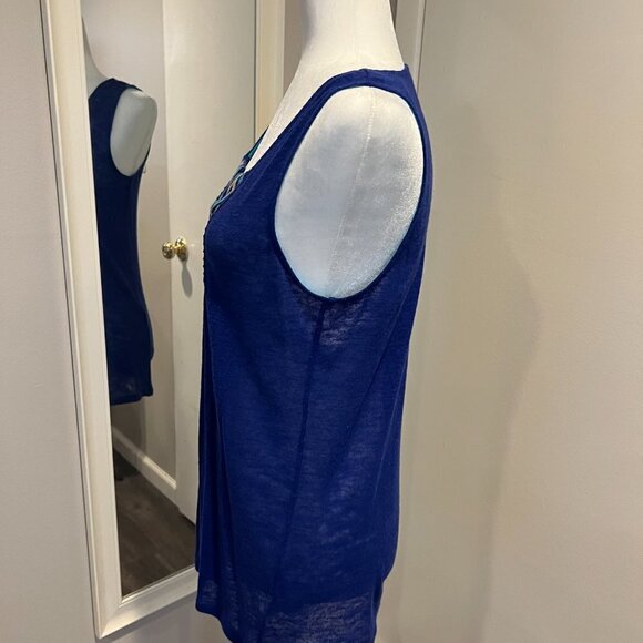 Cupio Blue loose sheer tank with design in front, Size small - Picture 3 of 6
